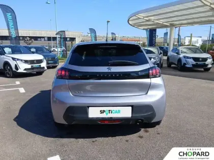 Photo 24 Peugeot 208  PureTech 100 S&S BVM6