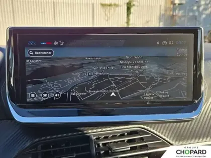 Photo 13 Peugeot 208  Hybrid 100 e-DCS6