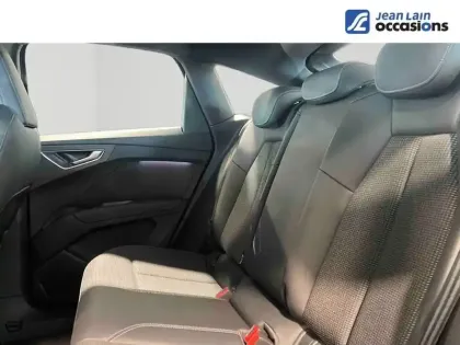 Photo 18 Audi Q4 e-tron  Sportback 40 204 ch 82 kWh
