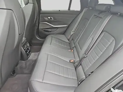 Photo 13 BMW Serie 3 Touring M340d xDrive 340 ch BVA8