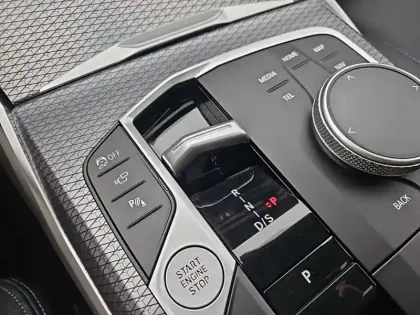 Photo 11 BMW Serie 3 Touring M340d xDrive 340 ch BVA8