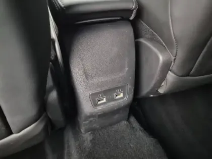 Photo 20 Peugeot 2008  Electrique 136 ch
