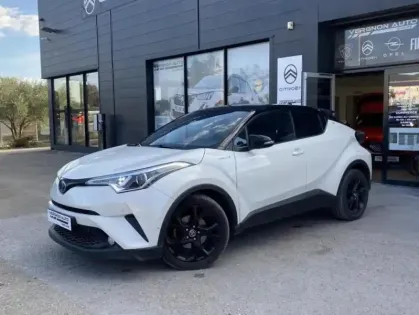 Photo Toyota C-hr 1.2 T Cvt Awd Graphic