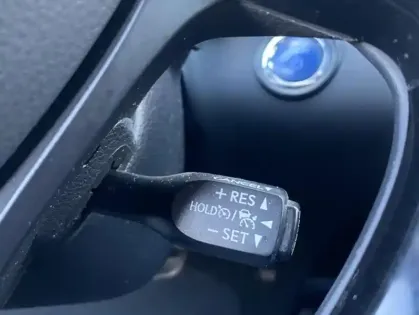 Photo 8 Toyota C-HR 1.2 T CVT AWD GRAPHIC