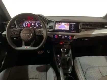 Photo 7 Audi A1 35 TFSI 150 ch S tronic 7 S line