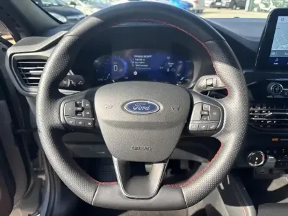 Photo 14 Ford Kuga  2.5 Duratec 190ch FHEV E85 ST-Line BVA