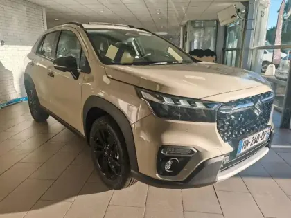 Photo 8 Suzuki S-cross  1.4 Boosterjet Hybrid 110ch Xplore Auto