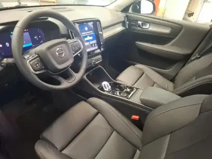 Photo 10 Volvo XC40  B3 163ch Lounge Edition DCT 7