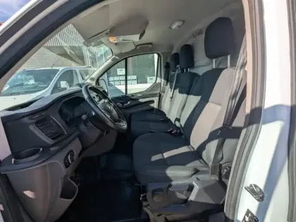Photo 11 Ford Custom Transit  Fg 300 L1H1 2.0 EcoBlue 130 Trend Business 7cv