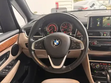 Photo 9 BMW Serie 2 Série 2 ActiveTourer 218dA 150ch Luxury