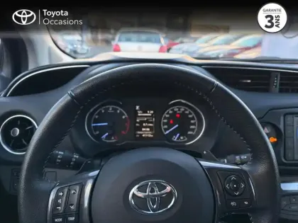 Photo 12 Toyota Yaris  110 VVT-i Design Confort Connect Y20 CVT 5p