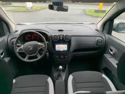 Photo 9 Dacia Lodgy  1.3 TCe 130ch FAP Stepway 5 places E6D-Full