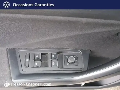 Photo 19 Volkswagen T-roc  1.0 TSI 110 Start/Stop BVM6 Active