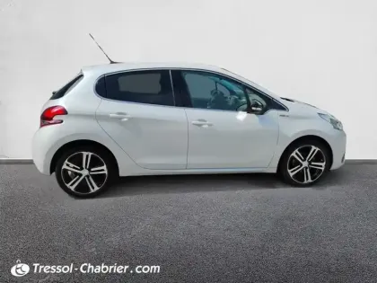 Photo 11 Peugeot 208  1.2 PureTech 110ch S&S BVM5 GT Line