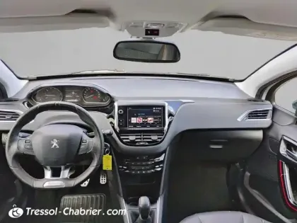 Photo 5 Peugeot 208  1.2 PureTech 110ch S&S BVM5 GT Line