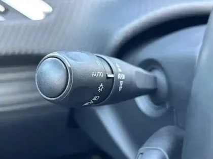 Photo 16 Peugeot 2008  PureTech 110ch S&S EAT6 Allure