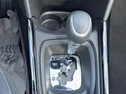 Photo 23 Peugeot 2008  PureTech 110ch S&S EAT6 Allure