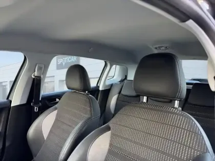 Photo 20 Peugeot 2008  PureTech 110ch S&S EAT6 Allure