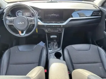 Photo 13 Kia Niro Gén. I Ph2 Active 5