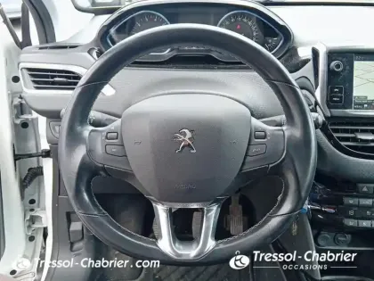 Photo 10 Peugeot 2008  PureTech 130ch S&S BVM6 Allure