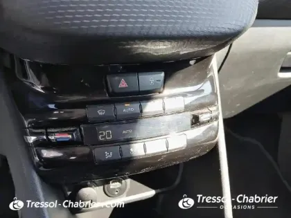 Photo 11 Peugeot 2008  PureTech 130ch S&S BVM6 Allure