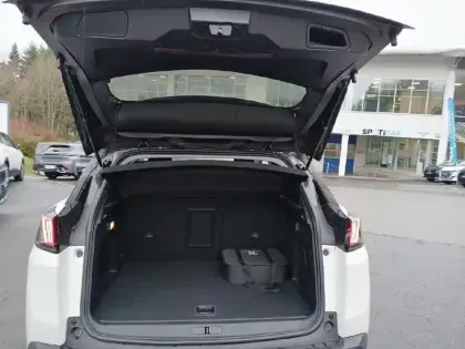 Photo 7 Peugeot 3008  Hybrid 225 e-EAT8 Allure Pack