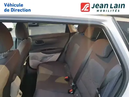 Photo 16 Hyundai Bayon  1.0 T-GDi 100 Hybrid 48V