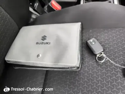 Photo 15 Suzuki Swift  1.2 Dualjet Hybrid Pack