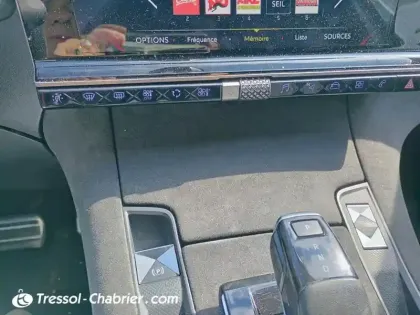 Photo 21 DS DS 7 DS7 Crossback PureTech 180 EAT8 Performance Line