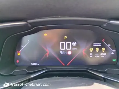 Photo 20 DS DS 7 DS7 Crossback PureTech 180 EAT8 Performance Line