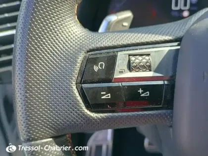 Photo 18 DS DS 7 DS7 Crossback PureTech 180 EAT8 Performance Line