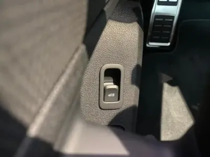 Photo 9 Audi Q2  30 TDI 116ch  S line S tronic 7