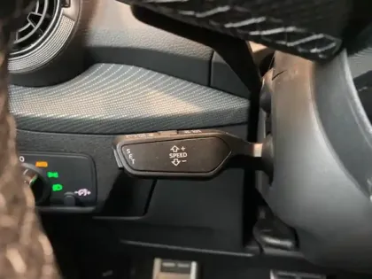 Photo 11 Audi Q2  30 TDI 116ch  S line S tronic 7