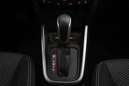 Photo 10 Suzuki Vitara  1.4 Boosterjet Hybrid Auto