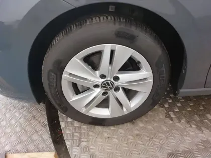 Photo 10 Volkswagen Golf  2.0 TDI SCR 150 DSG7