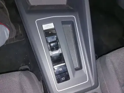 Photo 17 Volkswagen Golf  2.0 TDI SCR 150 DSG7