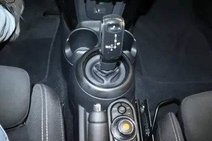 Photo 11 Mini Mini  Cooper 136 ch BVA7