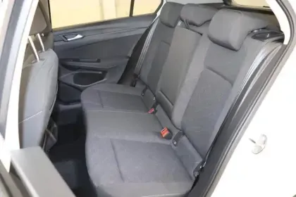 Photo 8 Volkswagen Golf  2.0 TDI SCR 150 DSG7