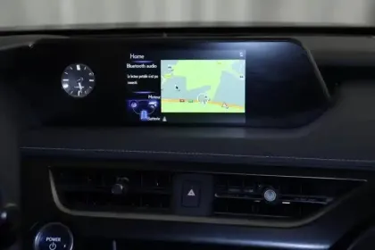 Photo 10 Lexus UX  250h 2WD