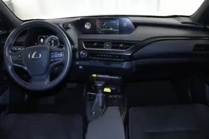 Photo 8 Lexus UX  250h 2WD