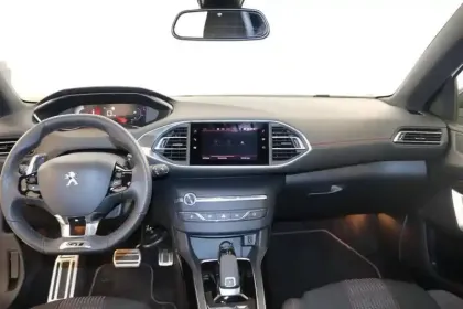 Photo 9 Peugeot 308  BlueHDi 130ch S&S EAT8