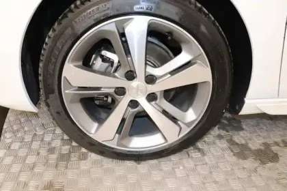 Photo 5 Peugeot 308  BlueHDi 130ch S&S EAT8