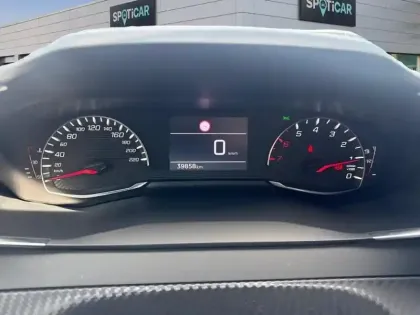 Photo 20 Peugeot 208  PureTech 75 S&S BVM5 Style