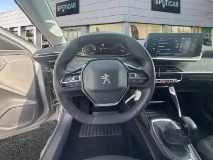Photo 11 Peugeot 208  PureTech 75 S&S BVM5 Style
