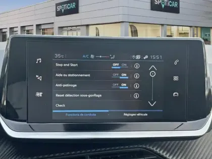 Photo 21 Peugeot 208  PureTech 75 S&S BVM5 Style