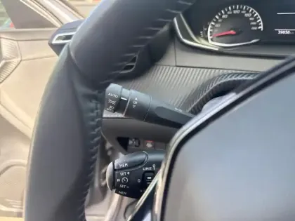 Photo 16 Peugeot 208  PureTech 75 S&S BVM5 Style