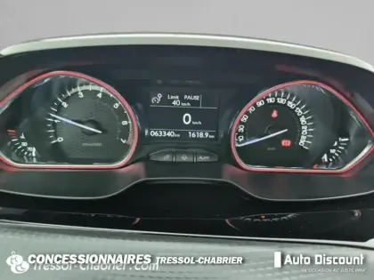 Photo 20 Peugeot 2008  PureTech 130ch S&S BVM6 GT Line