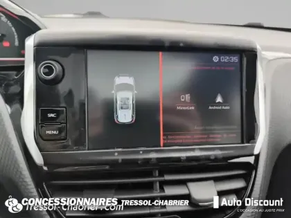 Photo 25 Peugeot 2008  PureTech 130ch S&S BVM6 GT Line