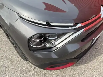 Photo 13 Citroën C4  BlueHDi 130 S&S EAT8 Feel Pack