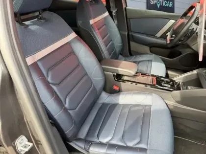 Photo 8 Citroën C4  BlueHDi 130 S&S EAT8 Feel Pack